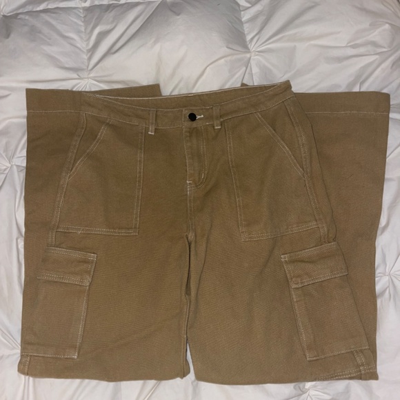 Princess Polly Cargo Pants - Picture 4 of 4